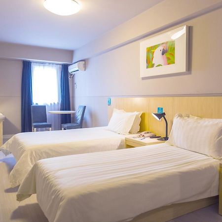 Jingjiang Inn Zhenjiang North Huangshan Road Экстерьер фото