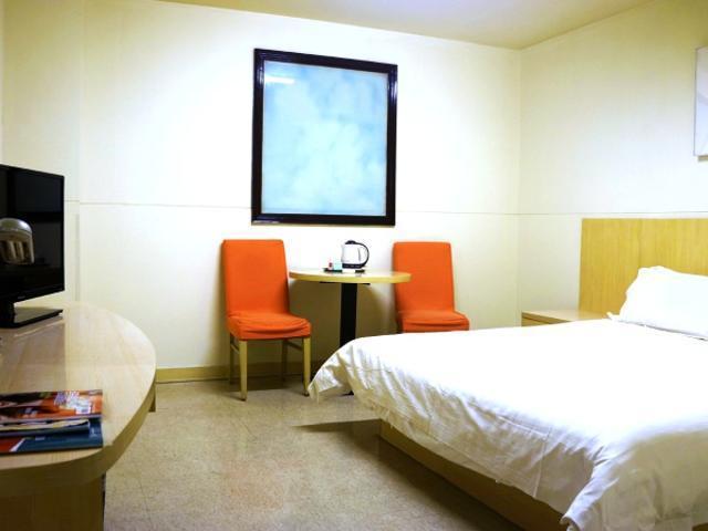 Jingjiang Inn Zhenjiang North Huangshan Road Экстерьер фото