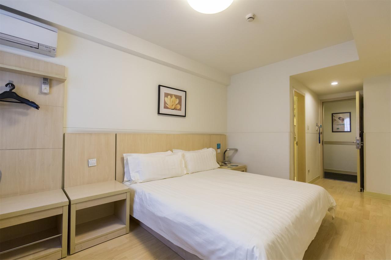 Jingjiang Inn Zhenjiang North Huangshan Road Экстерьер фото